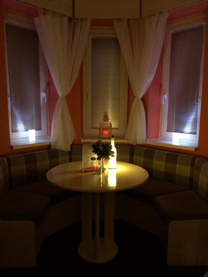 Restaurace A Penzion Maja เบเนซโก ภายนอก รูปภาพ